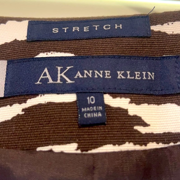 Anne Klein Women’s 10 Brown Zebra Print Jacket - Picture 2 of 6